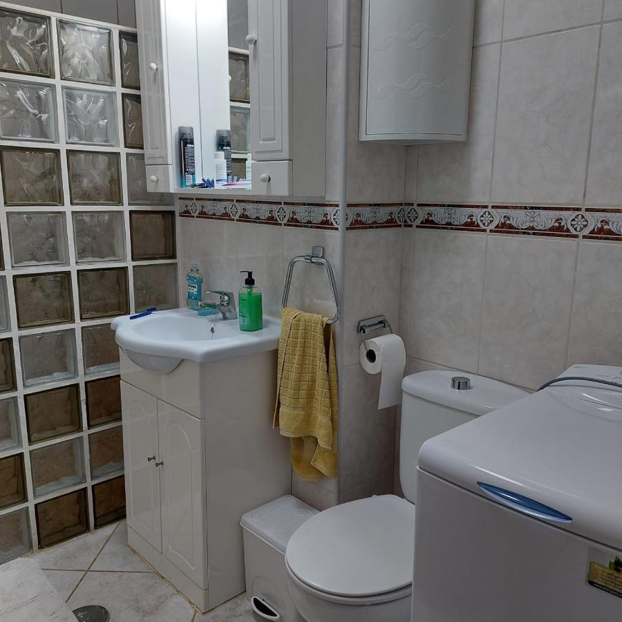 Victoria Court 2, Los Cristianos Guincho  Luaran gambar