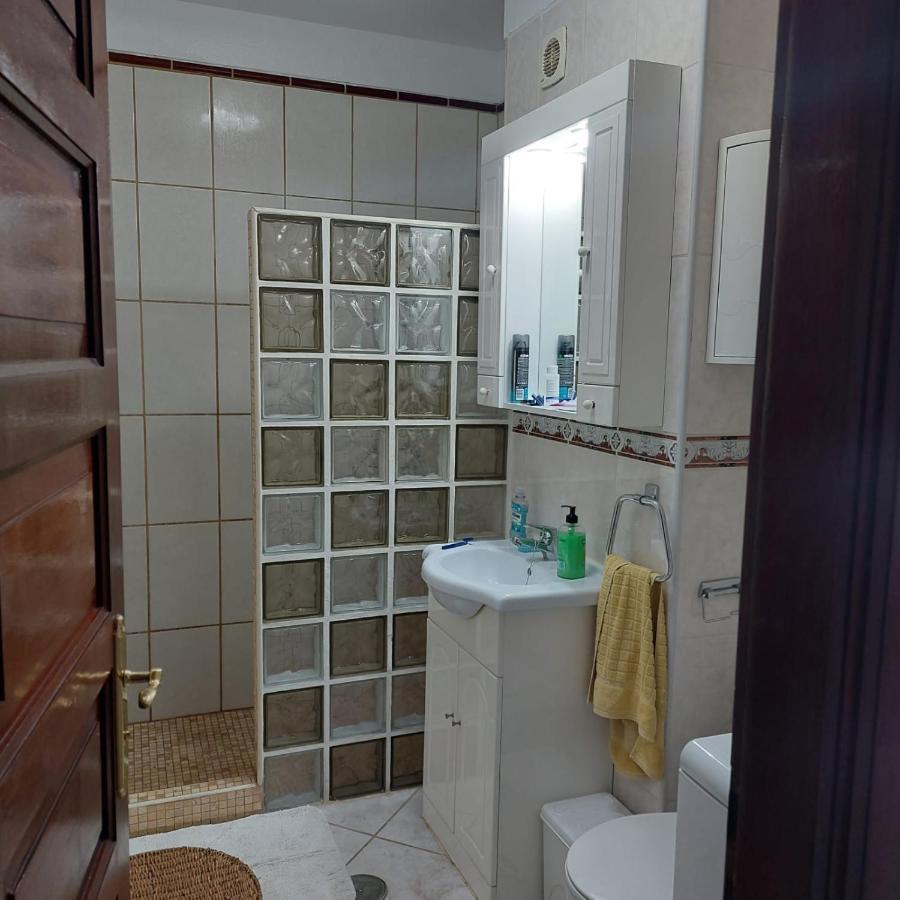 Victoria Court 2, Los Cristianos Guincho  Luaran gambar