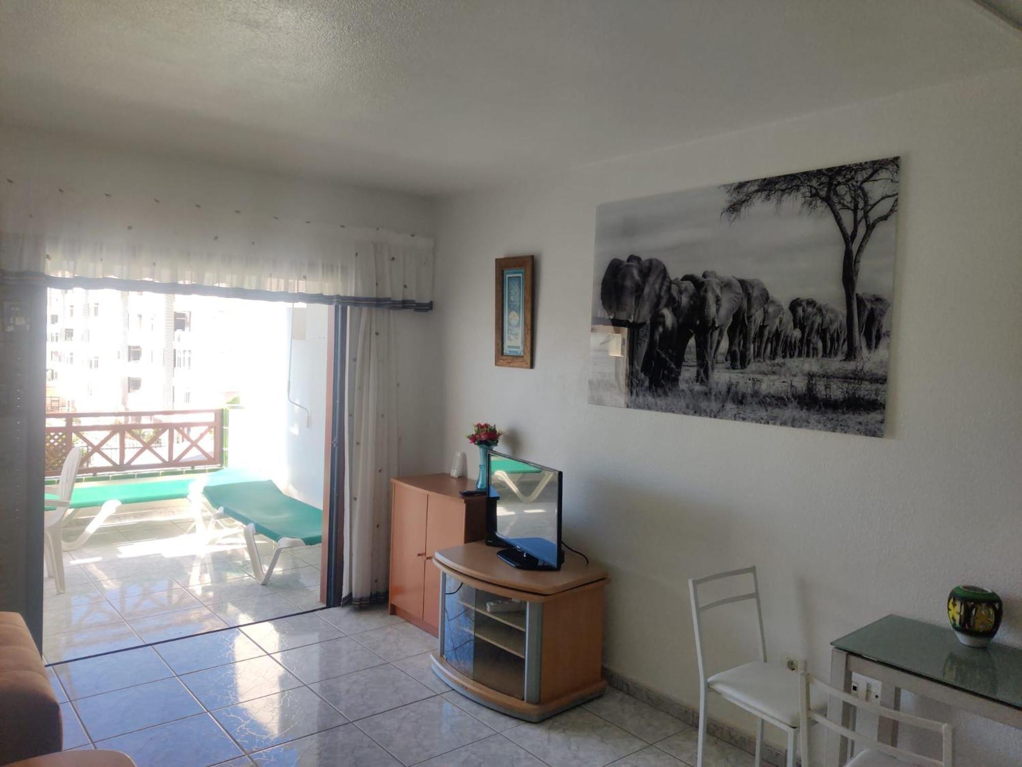 Victoria Court 2, Los Cristianos Guincho  Luaran gambar